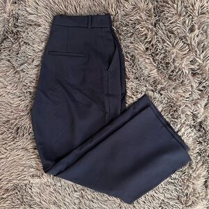 A&F curve love tailored pant